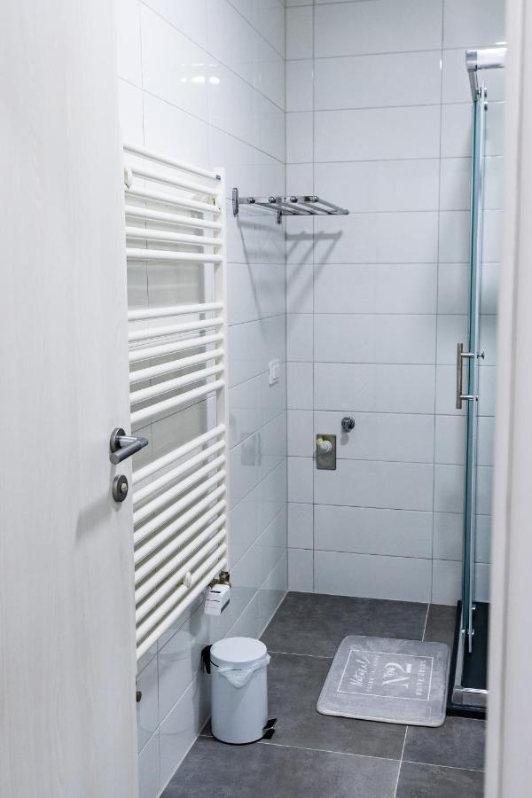 Apartmani Park Maksimir-Rebro ザグレブ エクステリア 写真